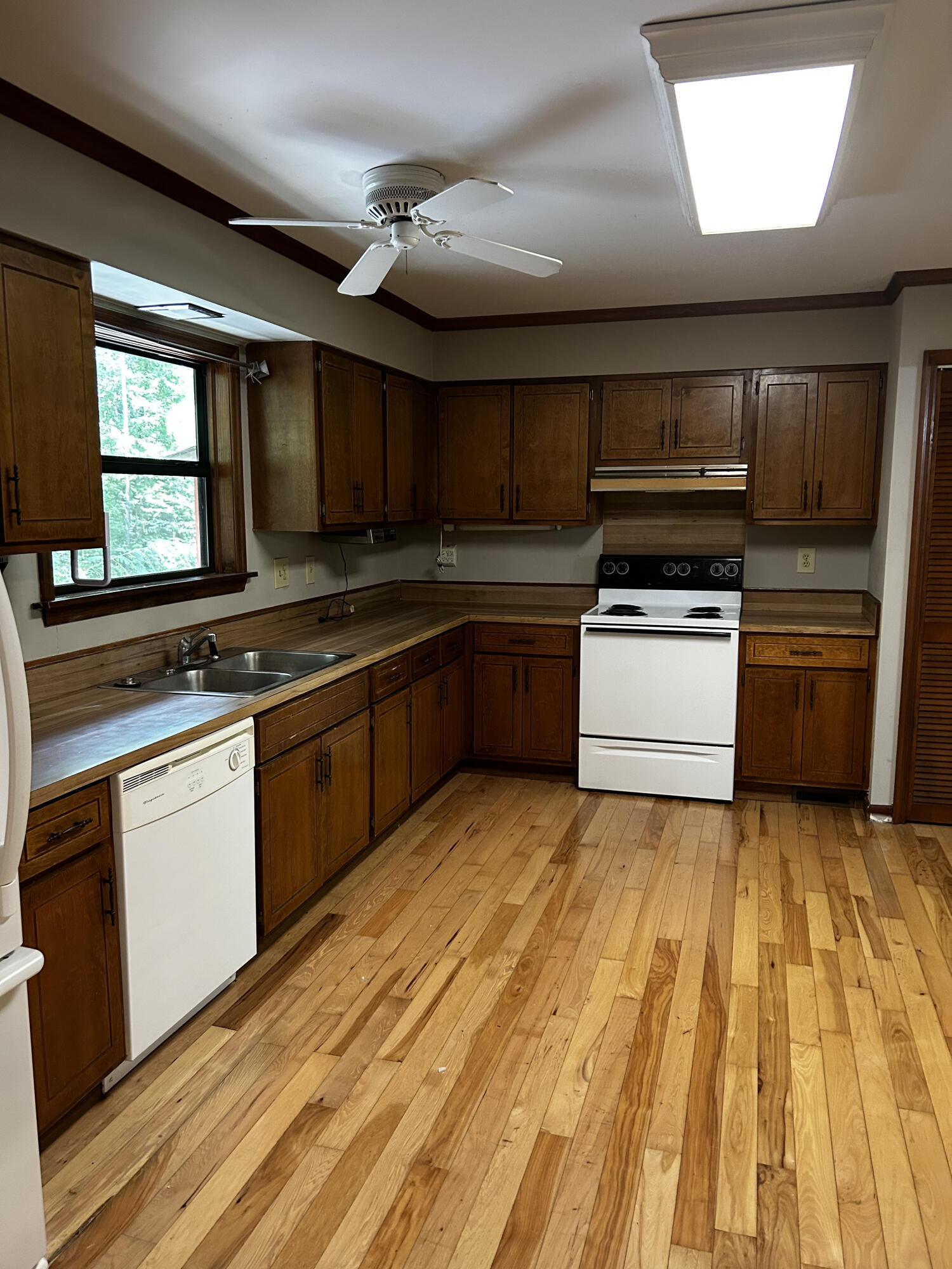 265 Lost Wilderness Road Clarks Hill, SC 29821 - Photo 3 of 12 Kitchen