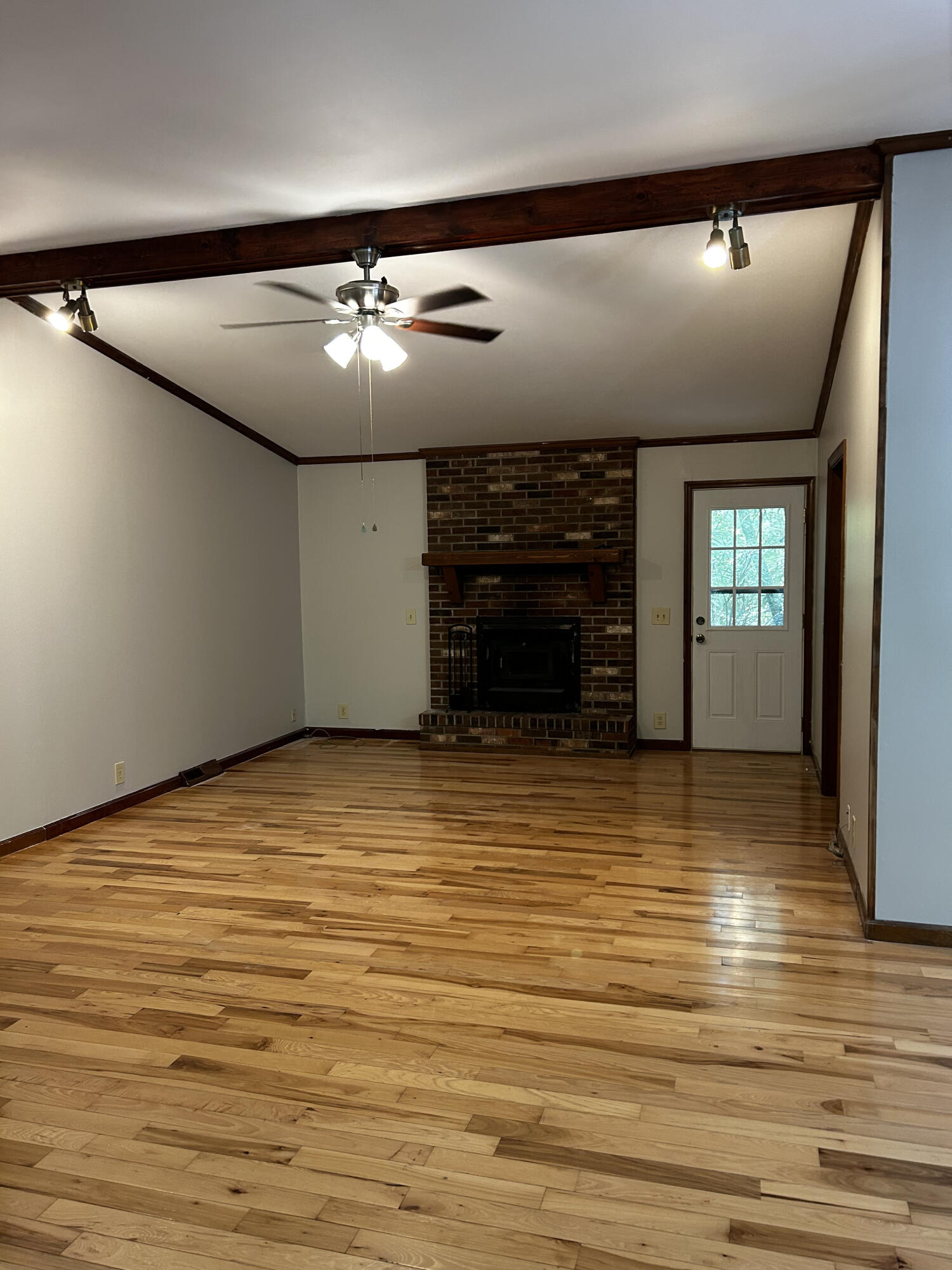 265 Lost Wilderness Road Clarks Hill, SC 29821 - Photo 4 of 12 Living Room