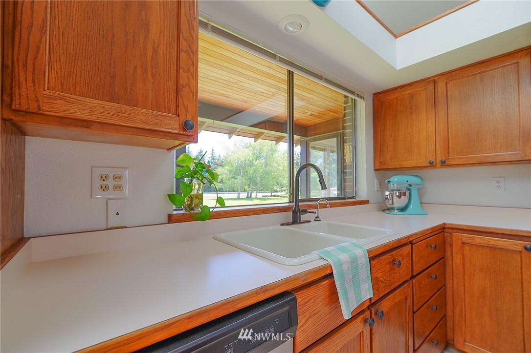 1221 Hanson Road Ellensburg, WA 98926 - Photo 11 of 40 Gallery Image 11