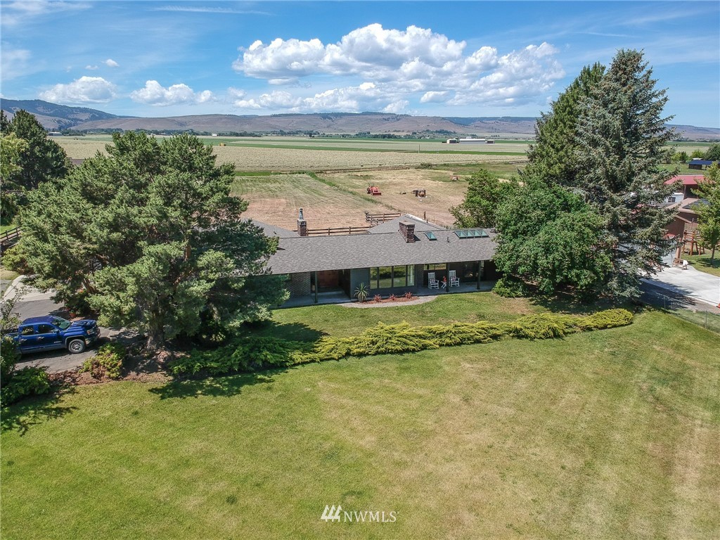 1221 Hanson Road Ellensburg, WA 98926 - Photo 5 of 40 Gallery Image 5