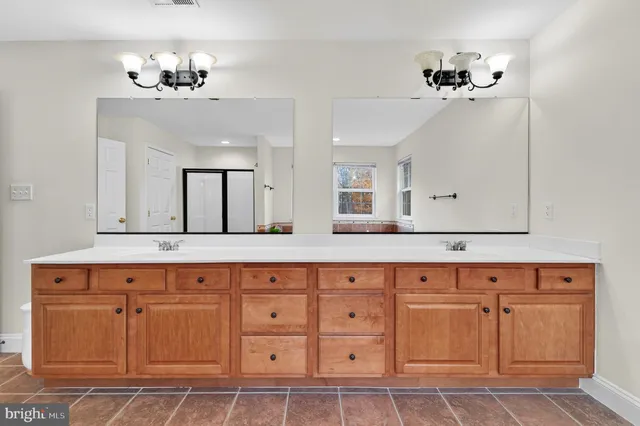 $999,900 | 190 Newell Drive, Middletown, VA 22645