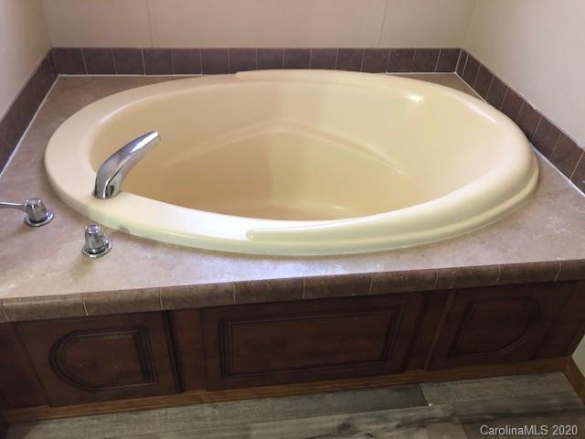 178 Folkstone Circle Rutherfordton, NC 28139 - Photo 11 of 21 Gallery Image 11