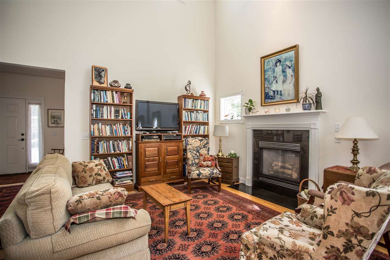 23 East Ridge Drive Peterborough, NH 03458 - Photo 4 of 28 Gallery Image 4