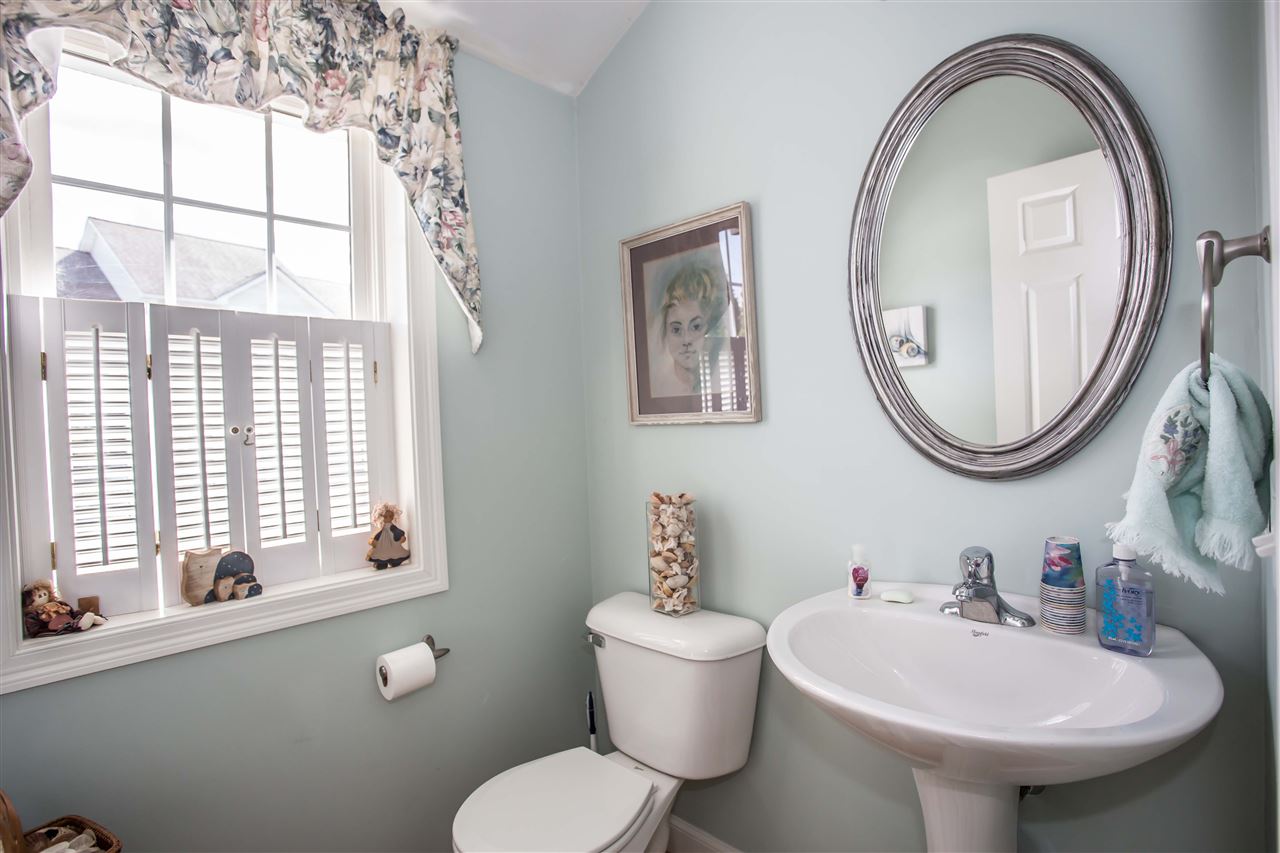 23 East Ridge Drive Peterborough, NH 03458 - Photo 9 of 28 Gallery Image 9