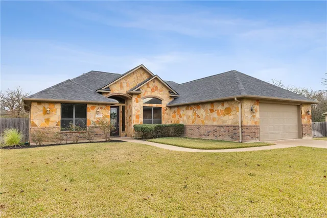 $499,900 | 2739 Colony Village Drive, Bryan, TX 77808