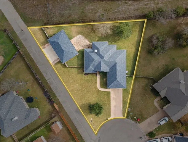 $499,900 | 2739 Colony Village Drive, Bryan, TX 77808