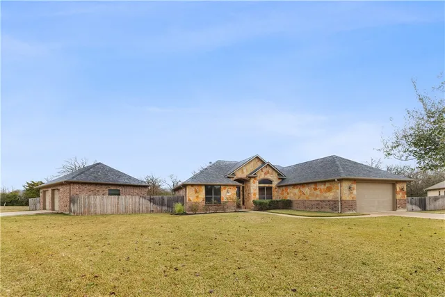 $499,900 | 2739 Colony Village Drive, Bryan, TX 77808