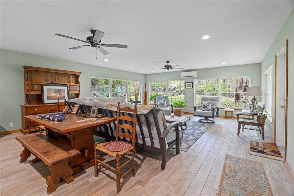 4370 Southeast 26th Terrace Road Ocala, FL 34480 - Photo 12 of 20