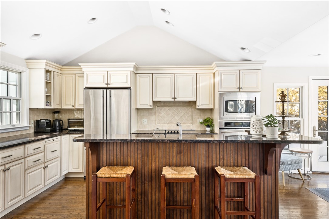27 Lee Road Barrington, RI 02806 - Photo 8 of 22 lots of cabinet and counter space