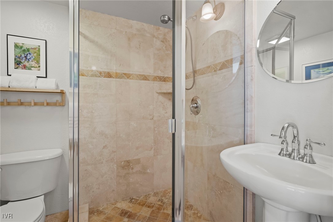 915 Incline Way, Unit 201 Incline Village, NV 89451 - Photo 16 of 22 Gallery Image 16