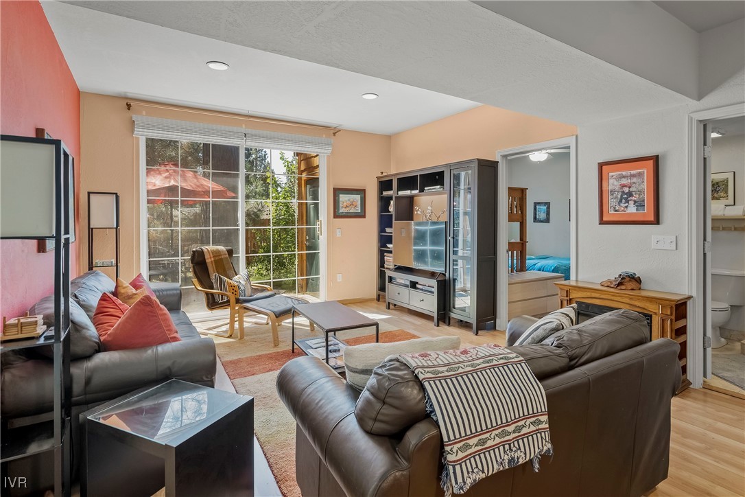 915 Incline Way, Unit 201 Incline Village, NV 89451 - Photo 7 of 22 Gallery Image 7