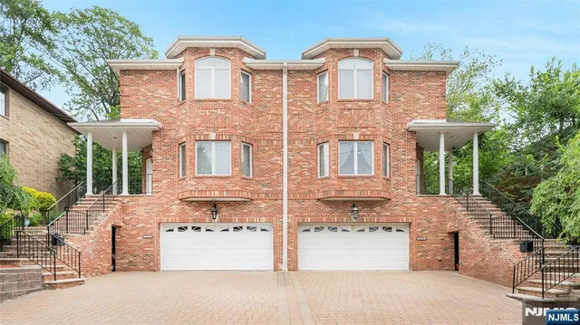 $4,900 | 434 B 7th Street, Unit B, Palisades Park, NJ 07650