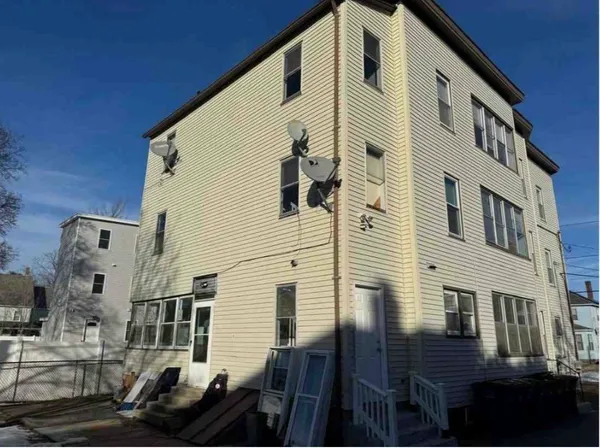 $1,750 | 131 5th Street, Unit 3L, Leominster, MA 01453