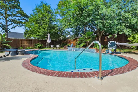 $430,000 | 7818 Palm Brook Court, Houston, TX 77095