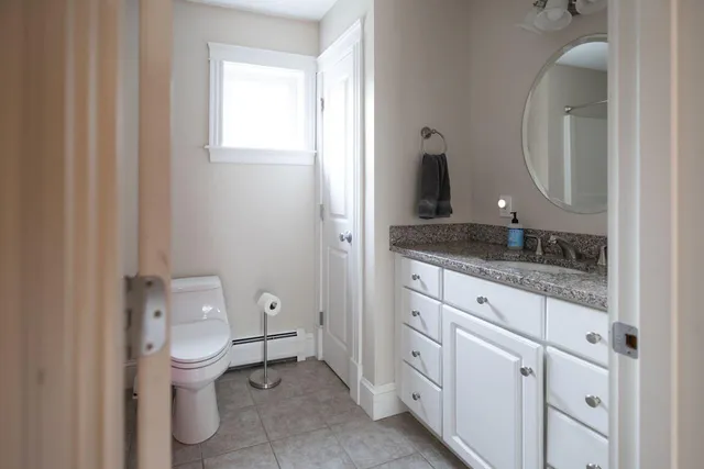 $830,000 | 18 Victoria Lane, Windham, ME 04062