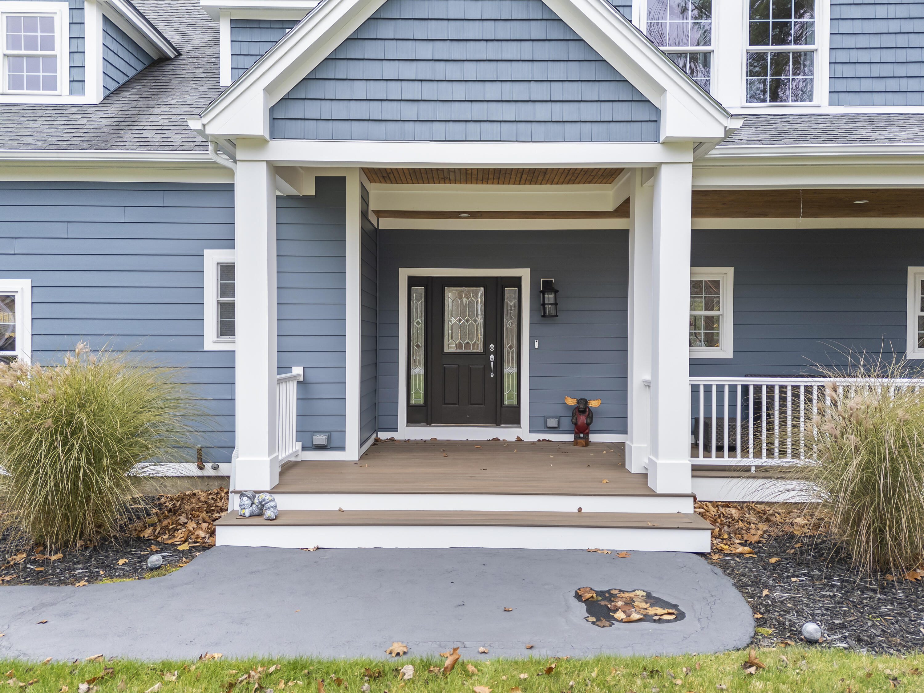 18 Victoria Lane Windham, ME 04062 - Photo 2 of 41 18 Victoria Ln_105