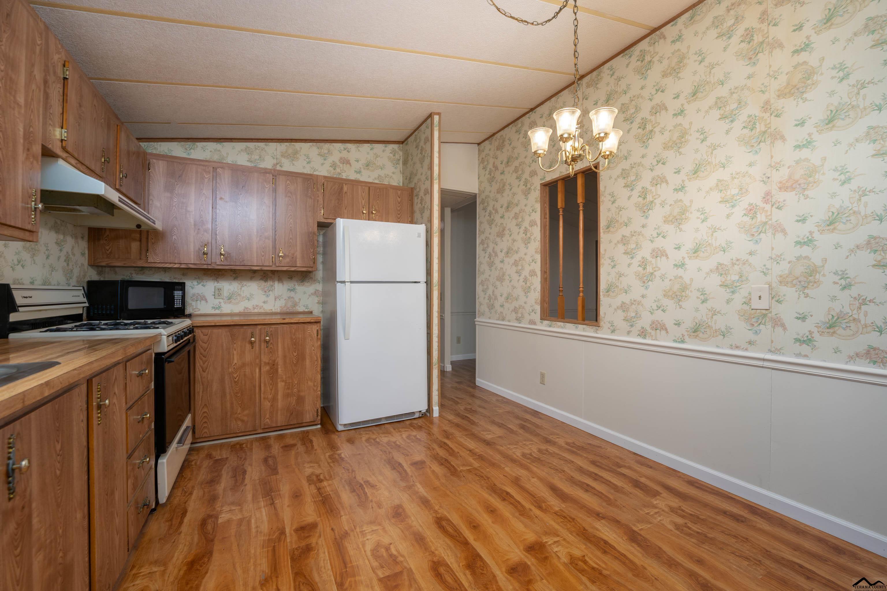 350 Gilmore Road, Unit 24 Red Bluff, CA 96080 - Photo 16 of 26