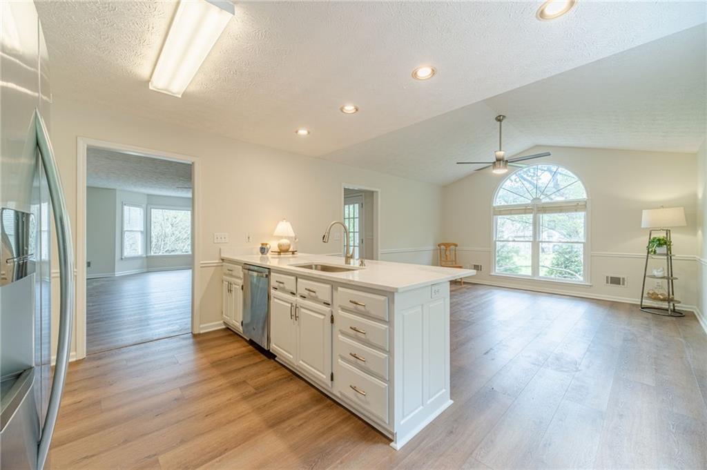 3791 Double Springs Road Southwest Monroe, GA 30656 - Photo 14 of 60