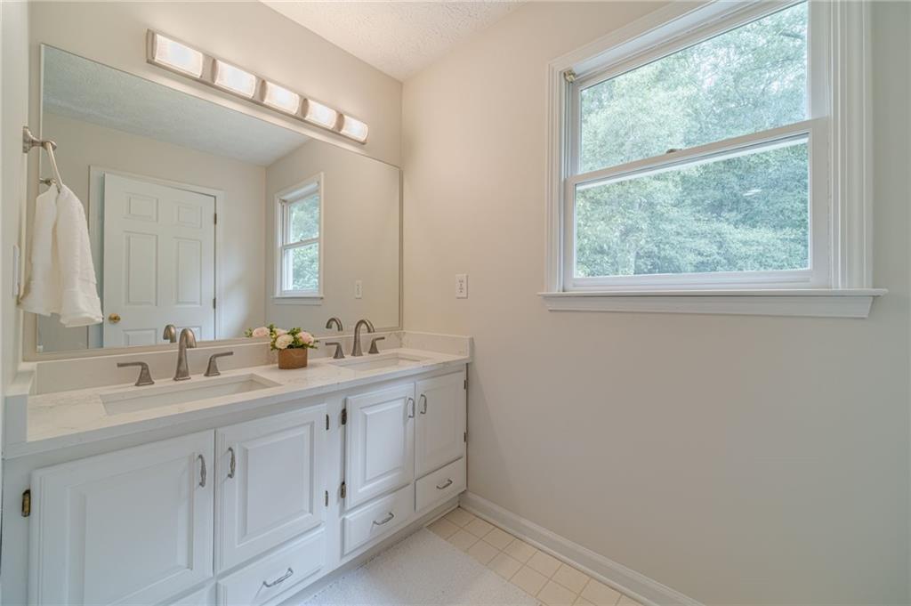 3791 Double Springs Road Southwest Monroe, GA 30656 - Photo 33 of 60