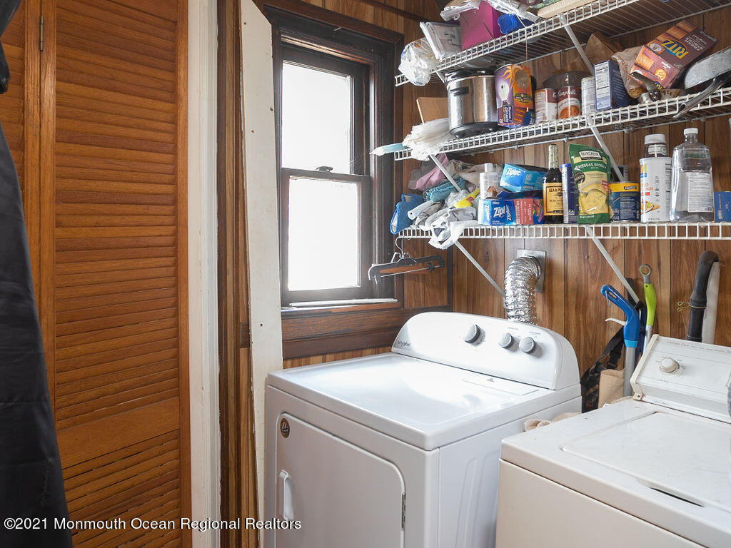 48 Ridgway Street Mount Holly, NJ 08060 - Photo 18 of 24 a utility room with dryer and washer