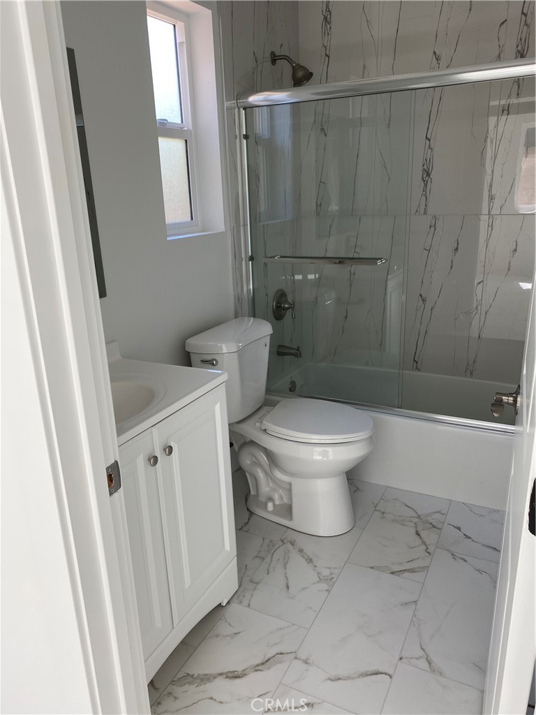 2292 10 Th Riverside, CA 92507 - Photo 10 of 11