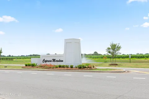 $425,000 | 105 Sleeply Vw Drive, Broussard, LA 70518