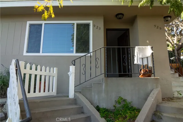 $3,650 | 925 Poli Street, Ventura, CA 93001