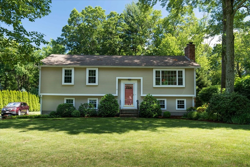 19 Juniper Brook Road Northborough, MA 01532 - Photo 1 of 29 Gallery Image 1