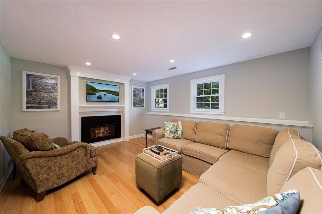 19 Juniper Brook Road Northborough, MA 01532 - Photo 19 of 29 Gallery Image 19