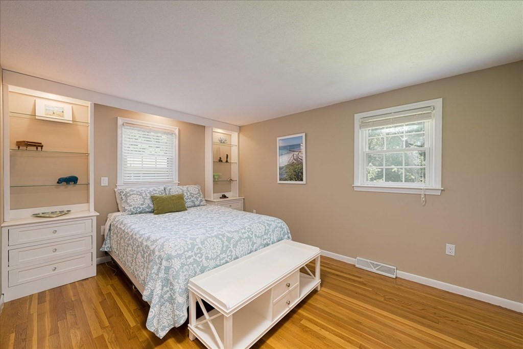 19 Juniper Brook Road Northborough, MA 01532 - Photo 10 of 29 Gallery Image 10