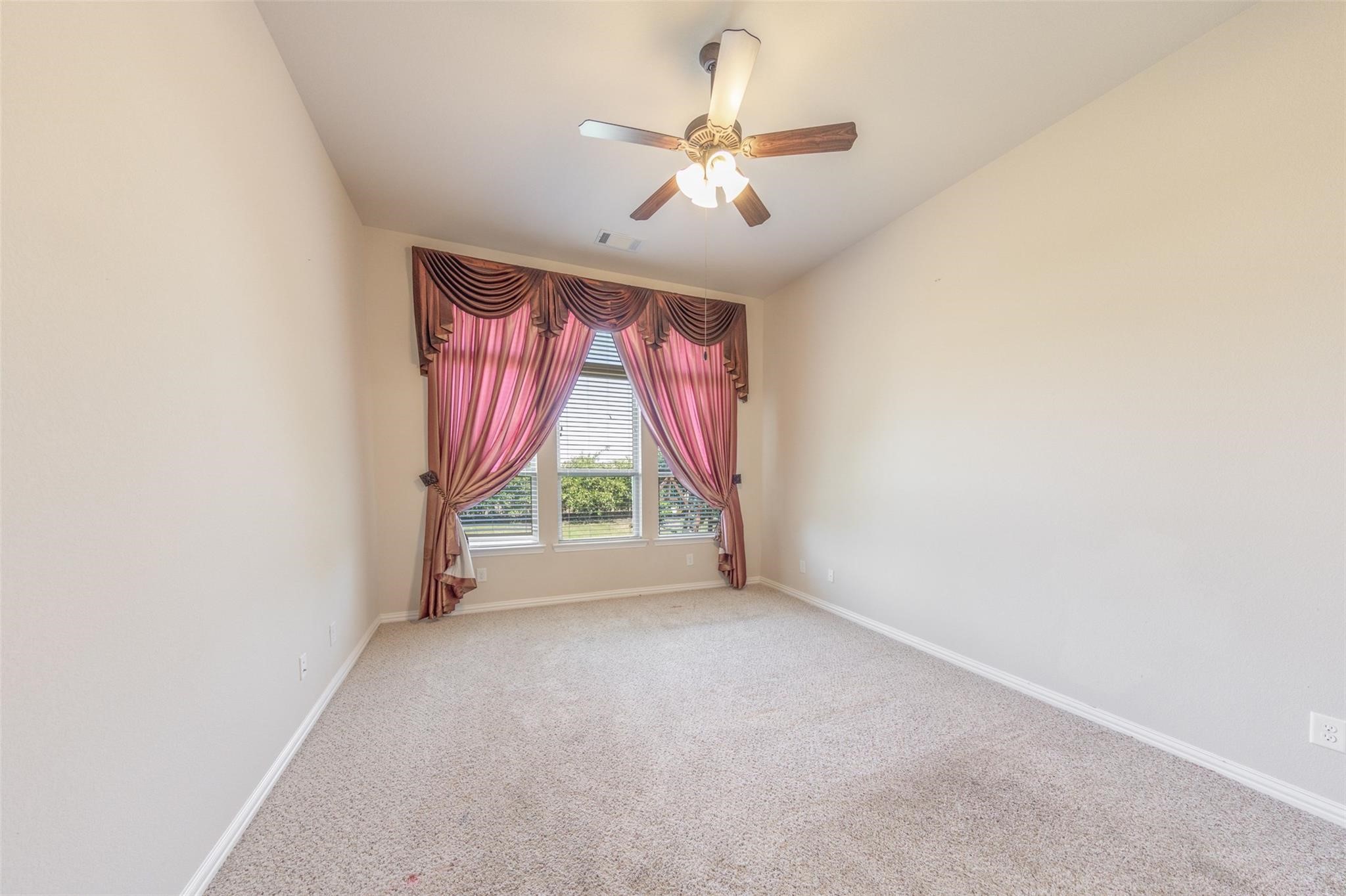 10406 Mossback Pine Road Katy, TX 77494 - Photo 14 of 42