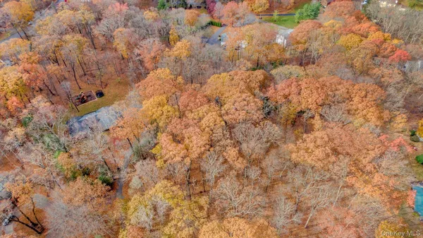 $889,000 | 3 Grey Beech Lane, Pomona, NY 10970