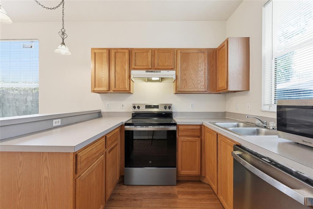 3552 Southwest 30th Way, Unit 136 Gainesville, FL 32608 - Photo 10 of 28