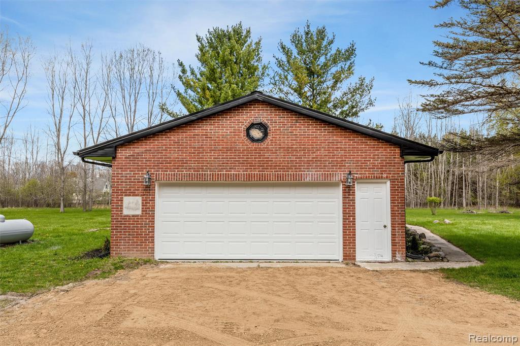 14311 Harris Road Millington, MI 48746 - Photo 30 of 35 Gallery Image 30