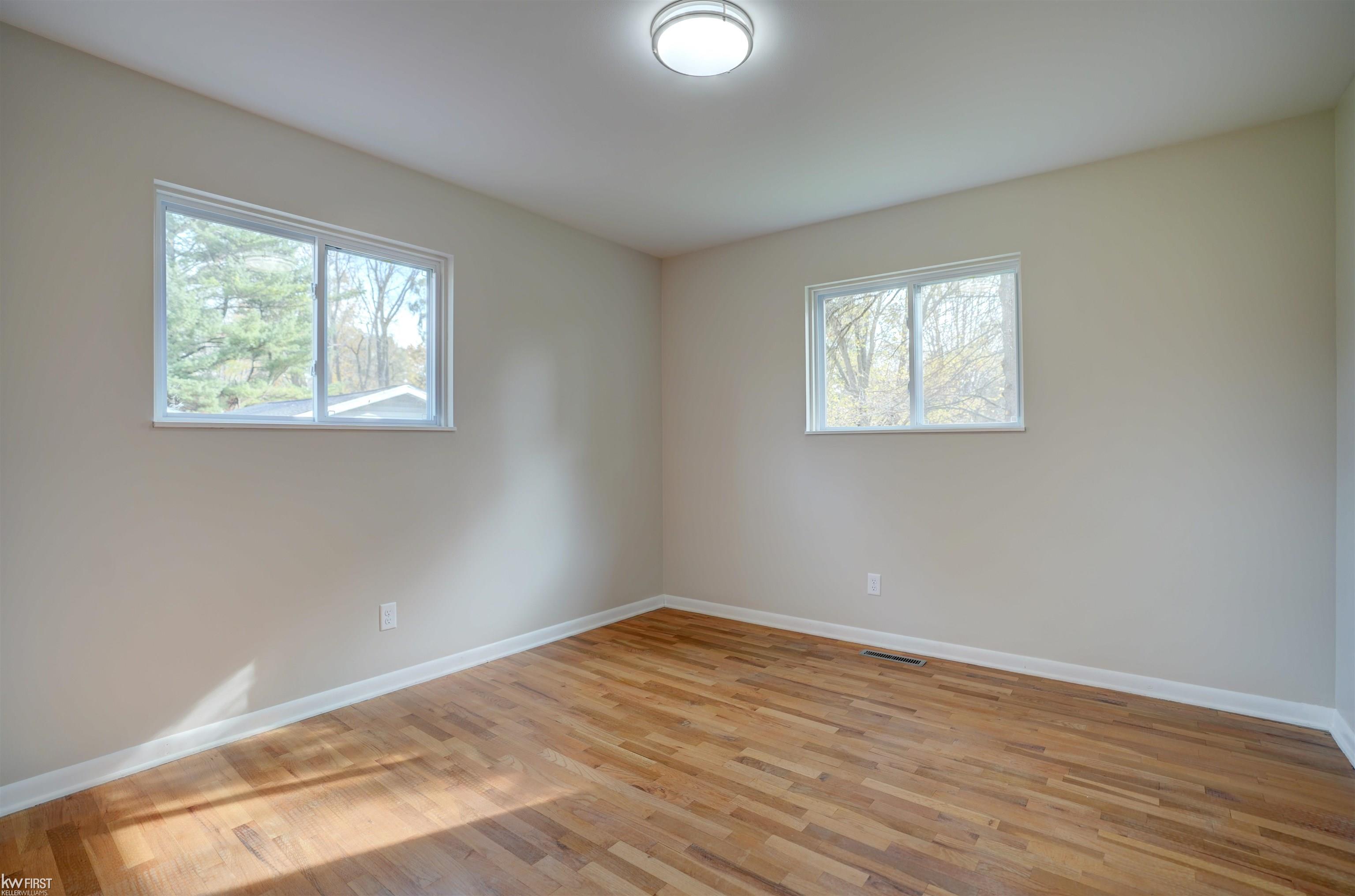 8072 Davison Road Davison, MI 48423 - Photo 21 of 36 50159987-aab8c8f9-03ef-45b1-8bd3-5bef24266af0.JPG
