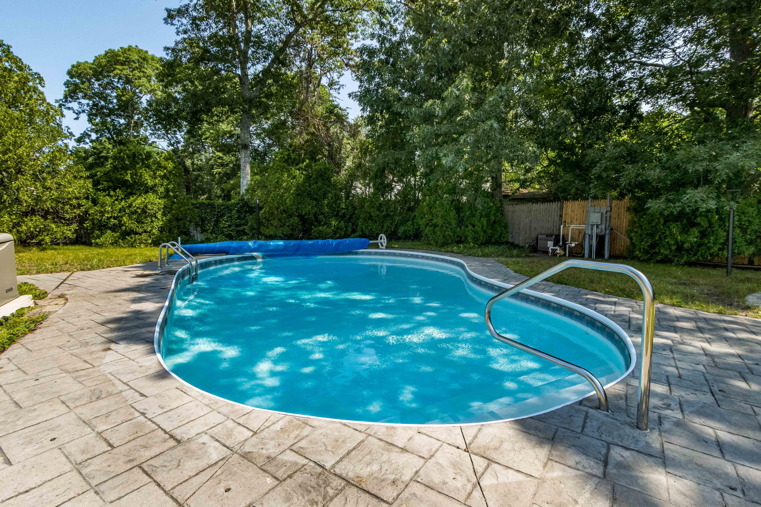 32 Davis Road South Yarmouth, MA 02664 - Photo 5 of 25 IMG_0732-Edit