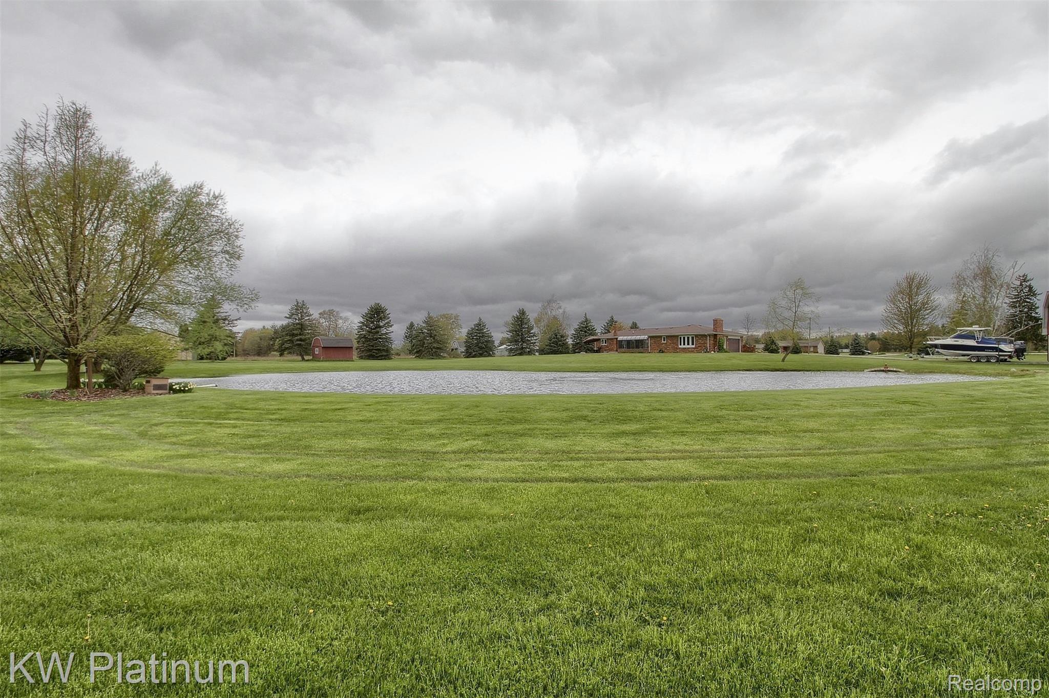 21100 Pratt Road Armada, MI 48005 - Photo 39 of 41 38-Backyard.jpg