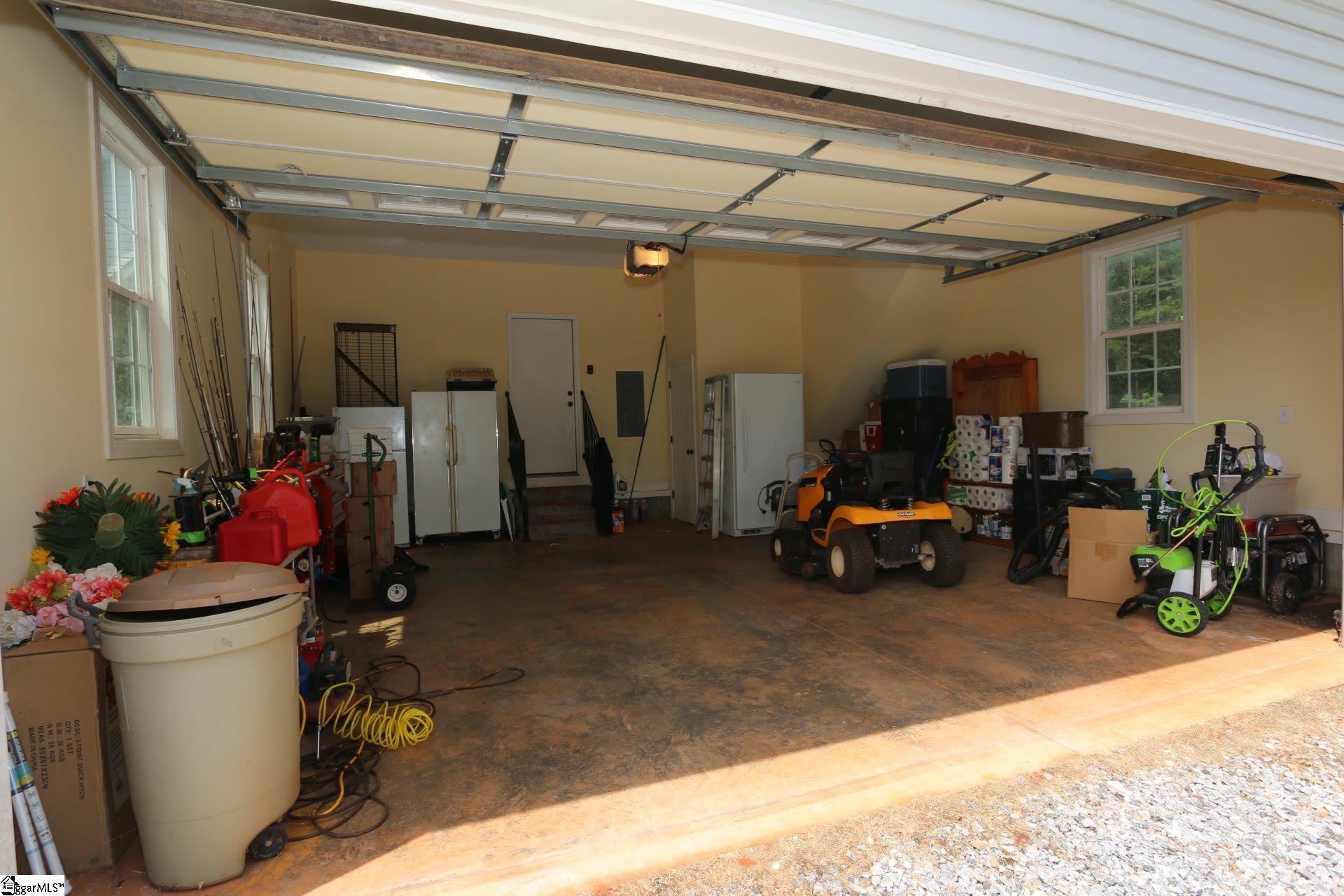 1281 Inman Road Wellford, SC 29385 - Photo 16 of 19