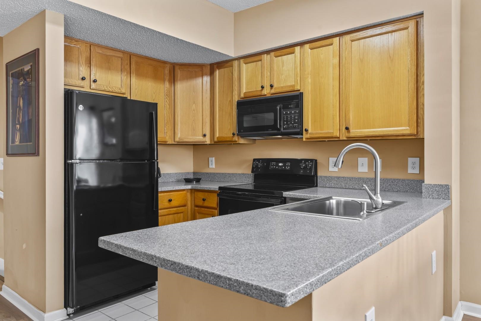 4574 Girvan Drive, Unit D Myrtle Beach, SC 29579 - Photo 8 of 38