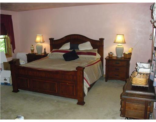 139 Fairfield Road Tarentum, PA 15084 - Photo 11 of 17 Bedroom.