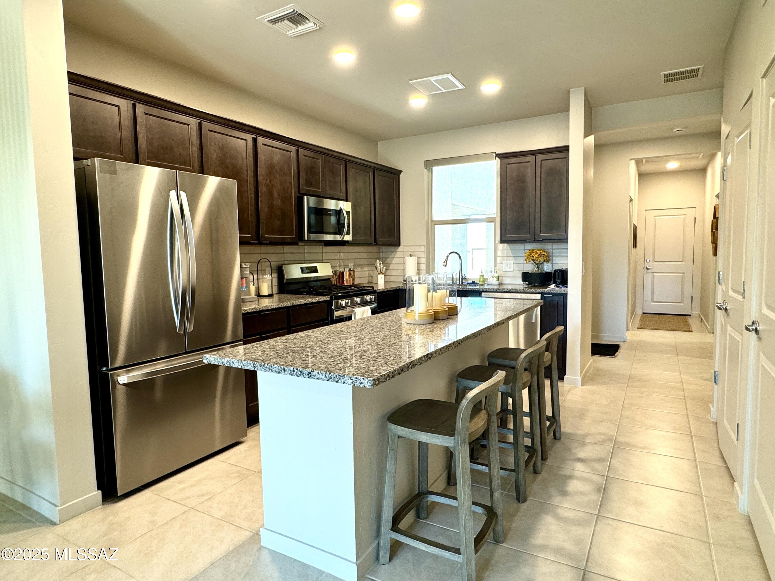 7403 West Barrel Racer Road Tucson, AZ 85743 - Photo 16 of 48