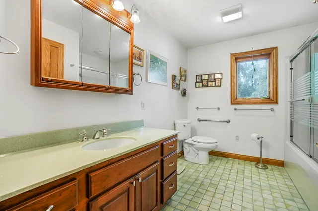 $1,199,000 | 707 Lake Shore Drive, Cadillac, MI 49601