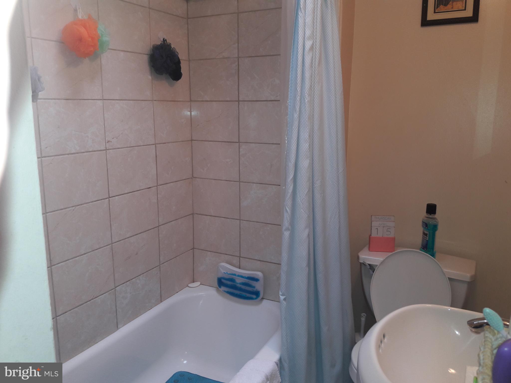 5903 Colgate Street Philadelphia, PA 19120 - Photo 9 of 13 Gallery Image 9