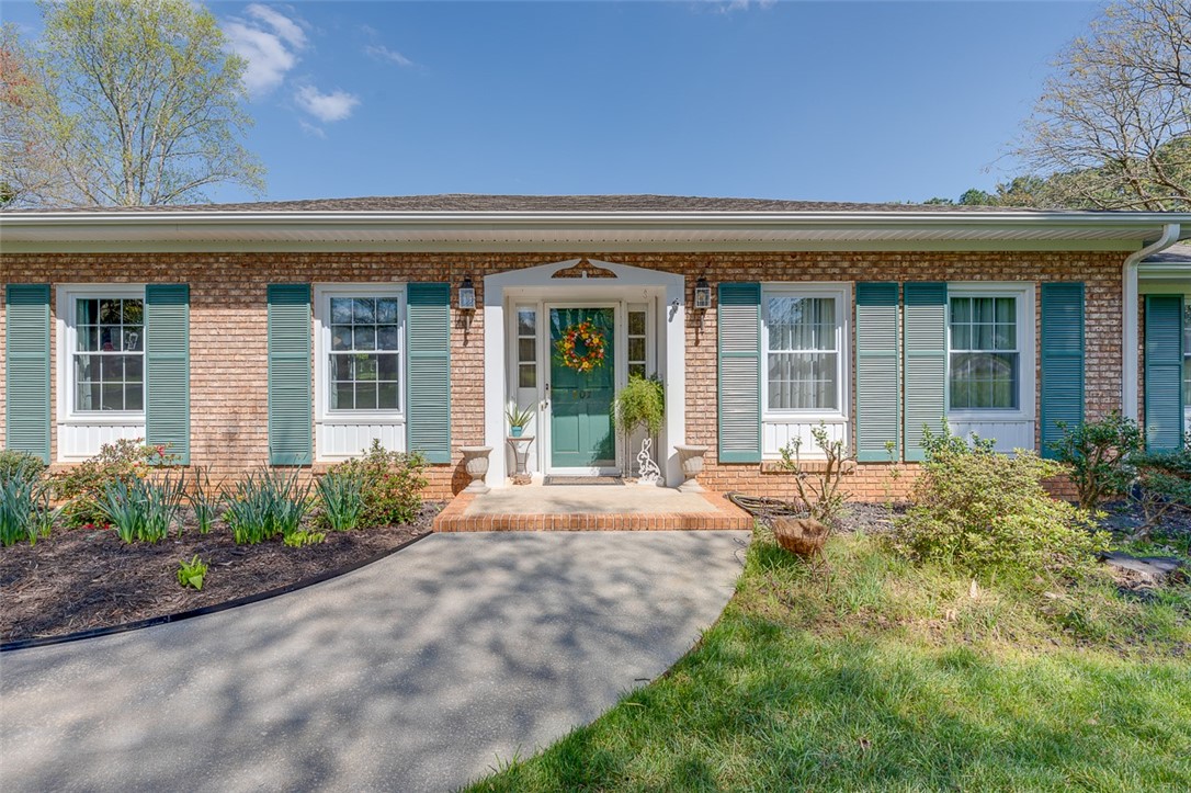 201 Bedford Road Easley, SC 29642 - Photo 3 of 36 Gallery Image 3