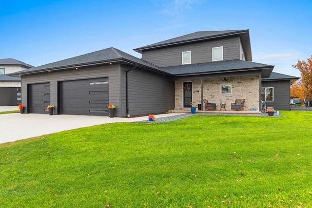 $849,900 | 837 River's Run, De Pere, WI 54115