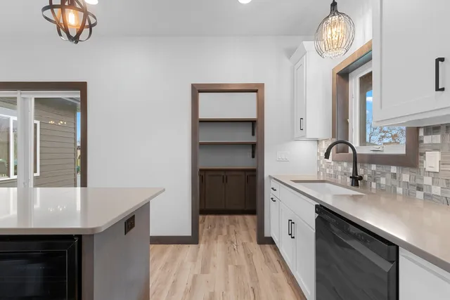 $849,900 | 837 River's Run, De Pere, WI 54115