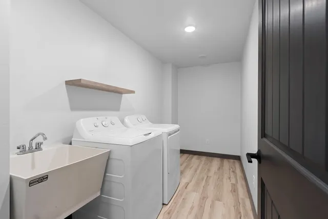 $849,900 | 837 River's Run, De Pere, WI 54115