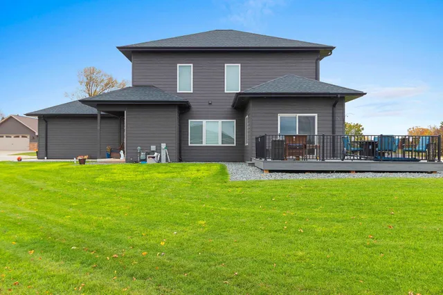 $849,900 | 837 River's Run, De Pere, WI 54115