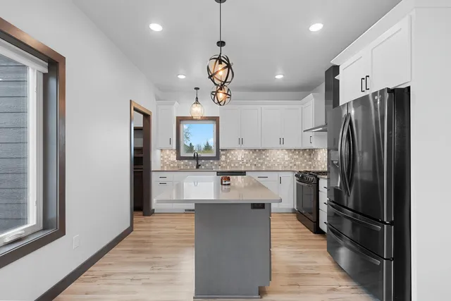 $849,900 | 837 River's Run, De Pere, WI 54115