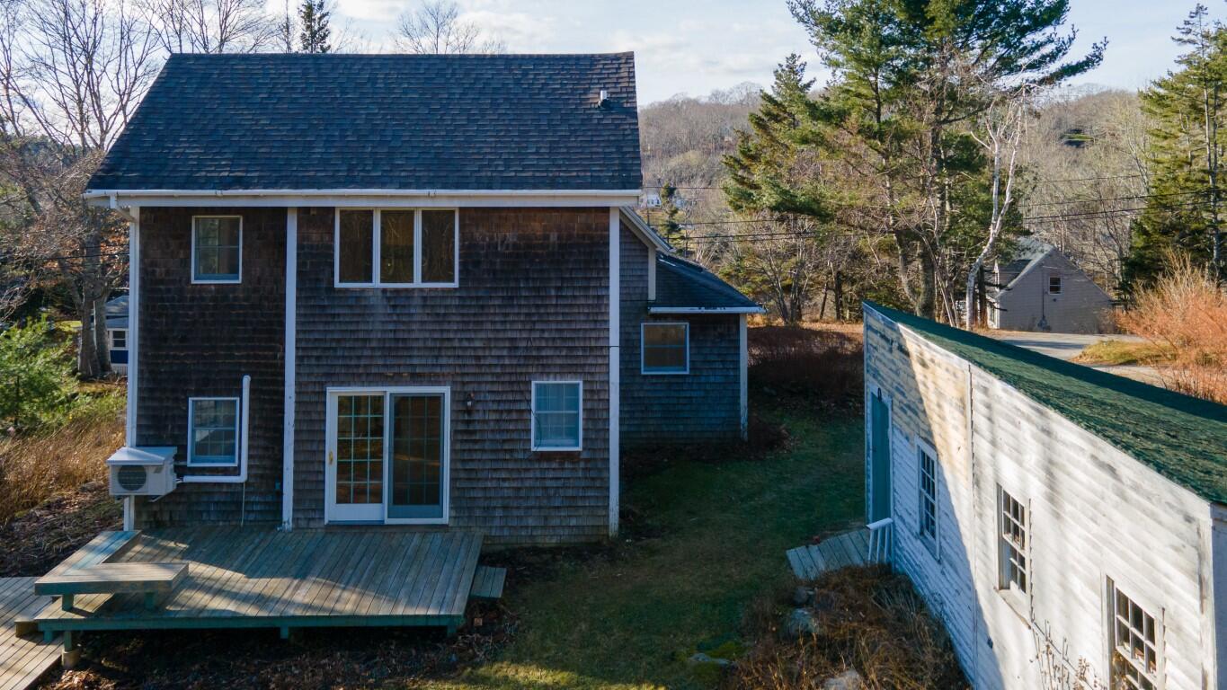 194 Lobster Cove Road Boothbay Harbor, ME 04538 - Photo 32 of 36 032